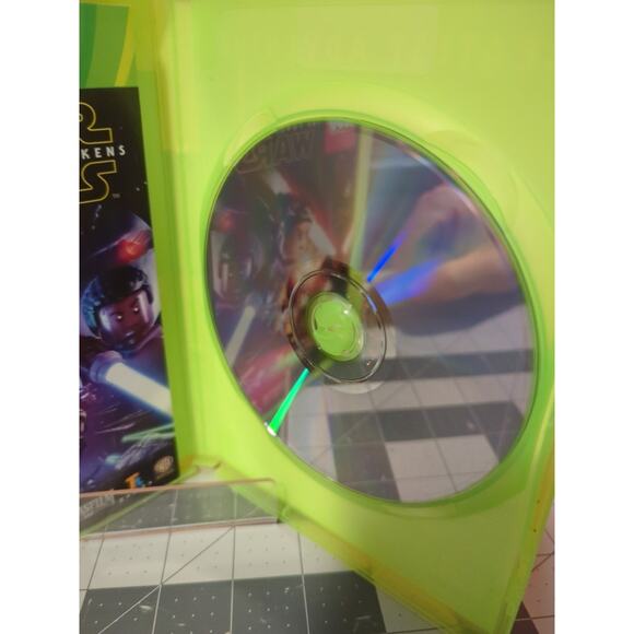 LEGO Star Wars: The Force Awakens (Xbox 360, 2015) Complete CIB - Picture 4 of 5